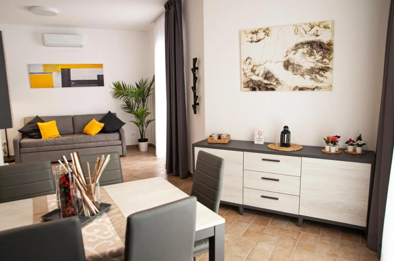 Holiday home Borgo San Lorenzo Roma